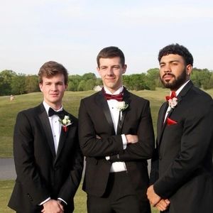 Meet your Posher, Thomas